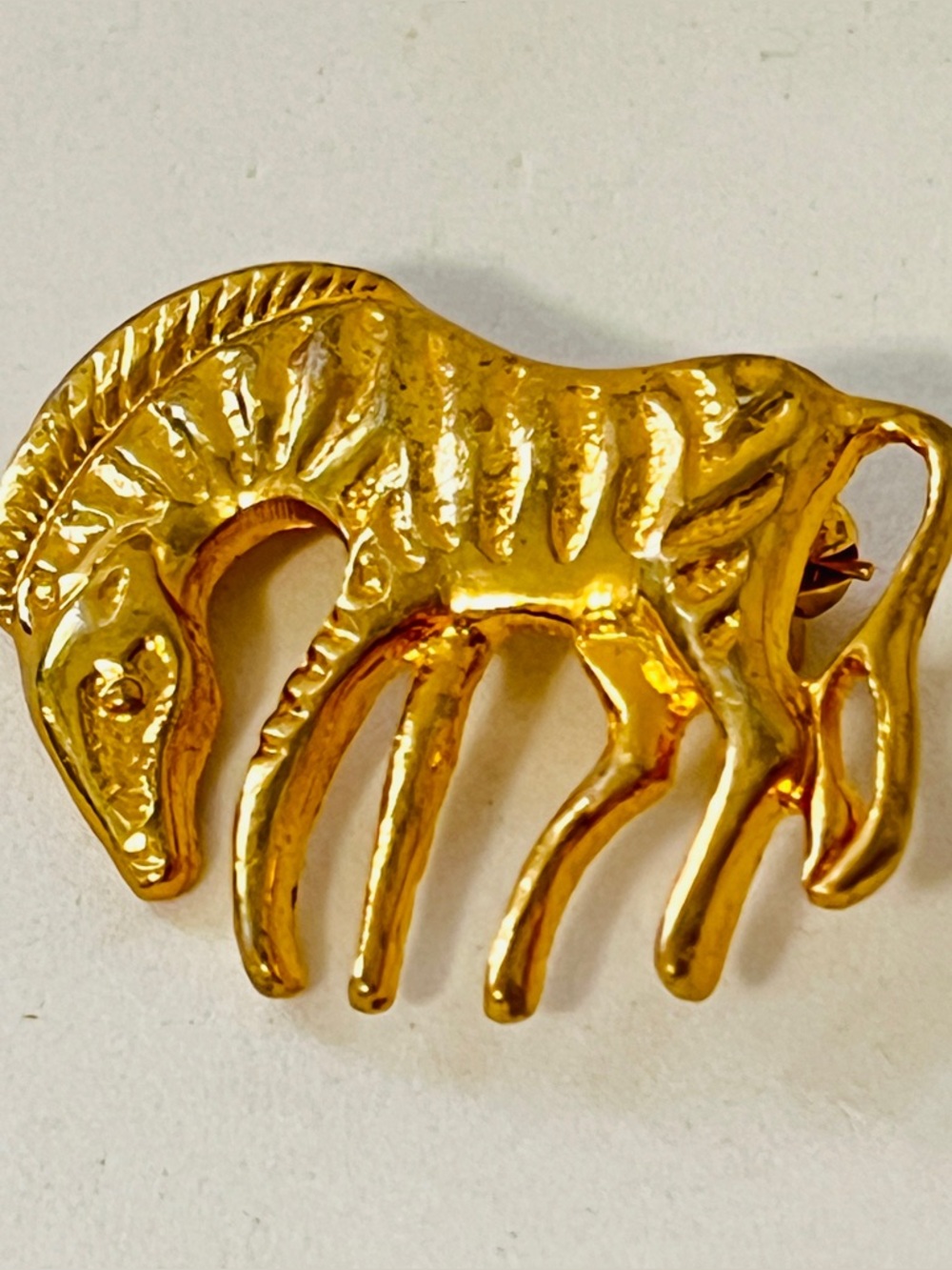 Vtg Stylized Gold-Tone Zebra Brooch Textured Animal Pin with Open-Work Detail